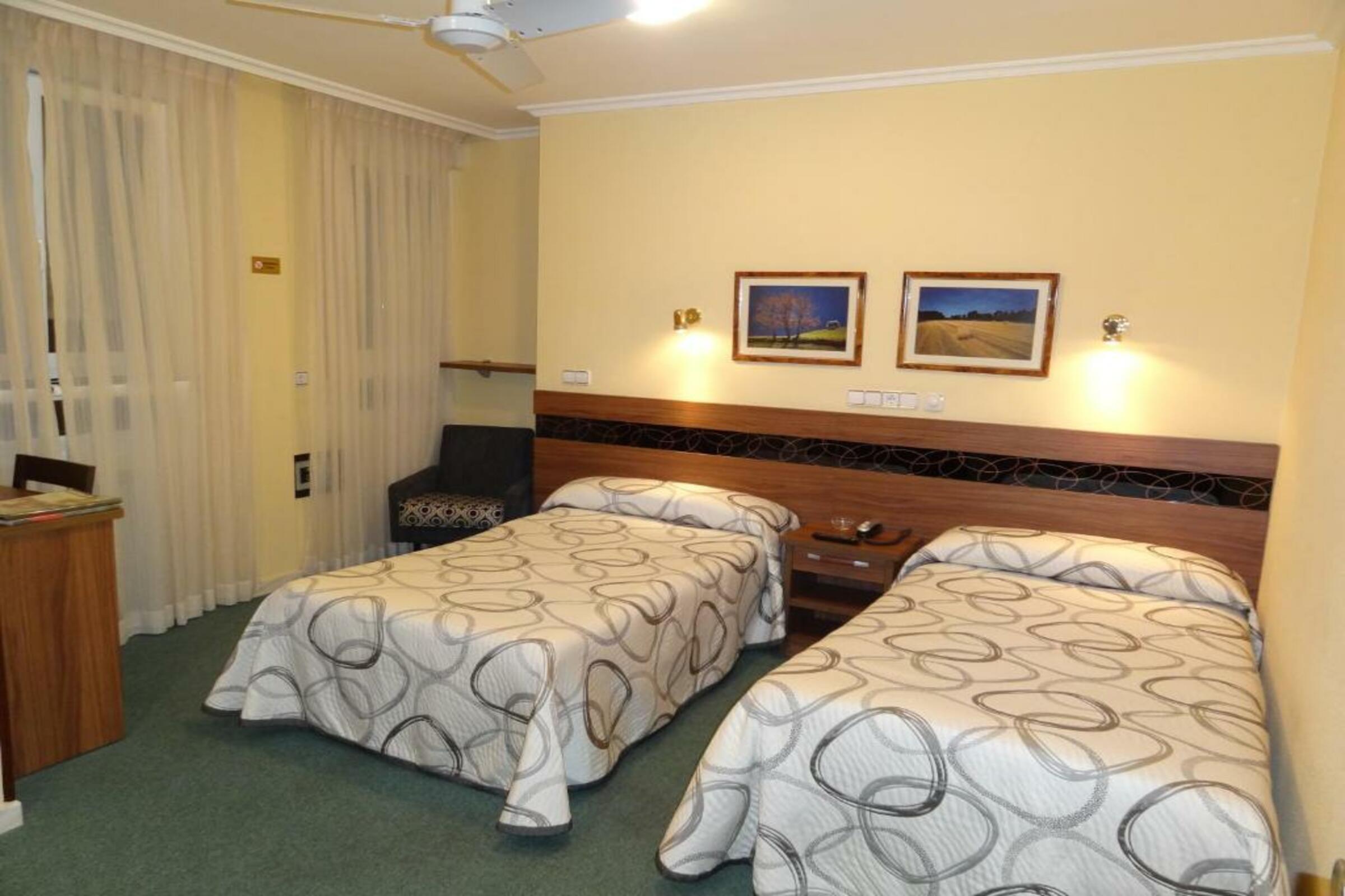 Hotel Castilla Gijón Kültér fotó
